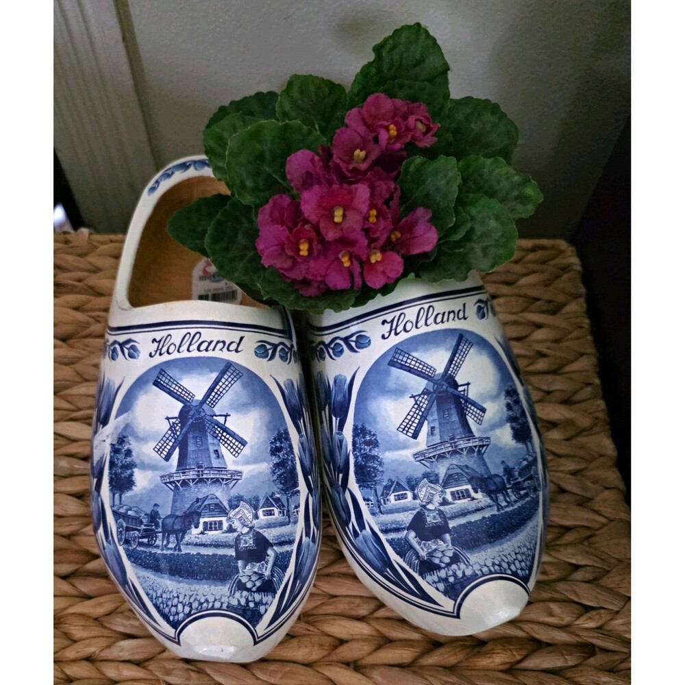 Vintage Dec 1997 Clogs Holland Dutch White & Blue Wooden Shoes Hand Painted NWT